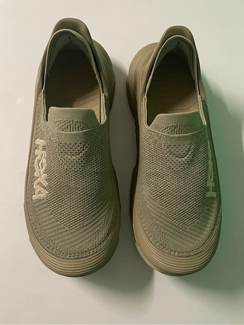 Hoka Restore TC